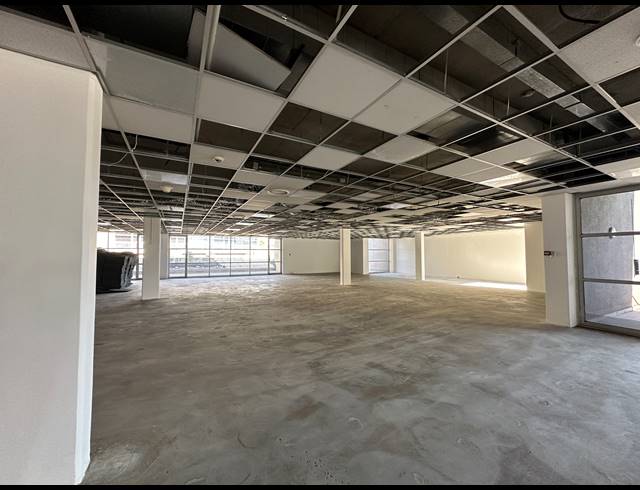 484.50M² OFFICE TO LET IN ECO PARK ESTATE
